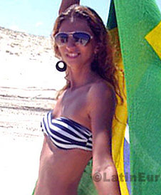 Date this georgeous Brazil girl Patricia from Fortaleza BR8380