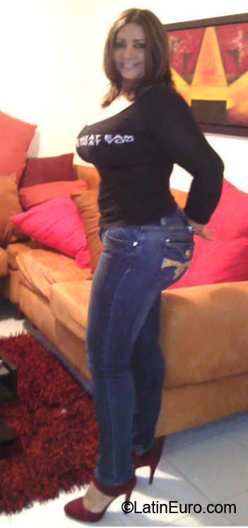 Date this hot Colombia girl Mile from Cali CO10662