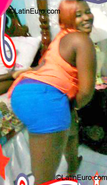 Date this beautiful Jamaica girl Sabrina from May Pen JM570