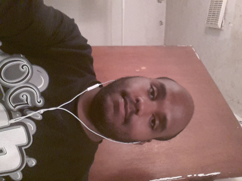 Date this voluptuous United States man Mr. from Sacramento US13388
