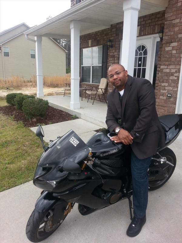 Date this georgeous United States man Ernest from Duluth US13409