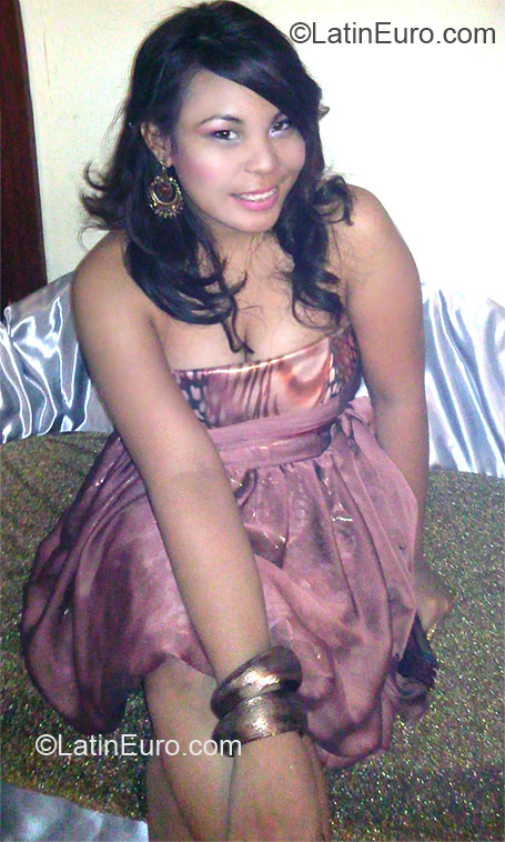 Date this delightful Philippines girl Catherine from Batangas PH494