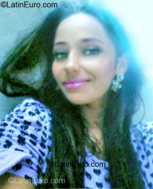 Date this sensual Brazil girl LillyAnnie from Manaus BR6973