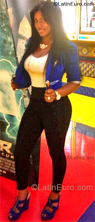 Date this funny Dominican Republic girl Cindi from Santo Domingo DO12758