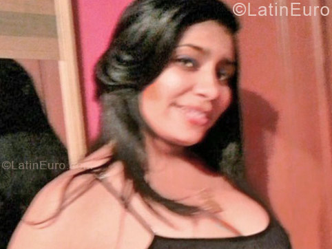 Date this lovely Dominican Republic girl Mabel from Santo Domingo DO12841
