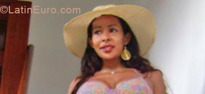 Date this passionate Brazil girl Vivian from Sao Paulo BR7170