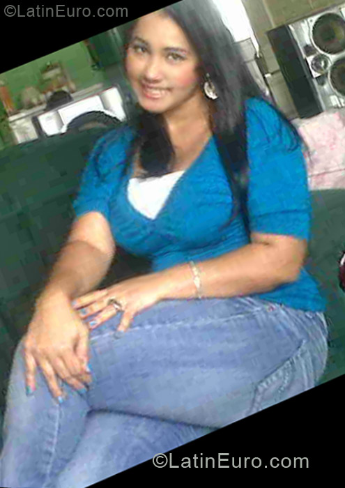 Date this beautiful Honduras girl Marilyn from San Pedro Sula HN895