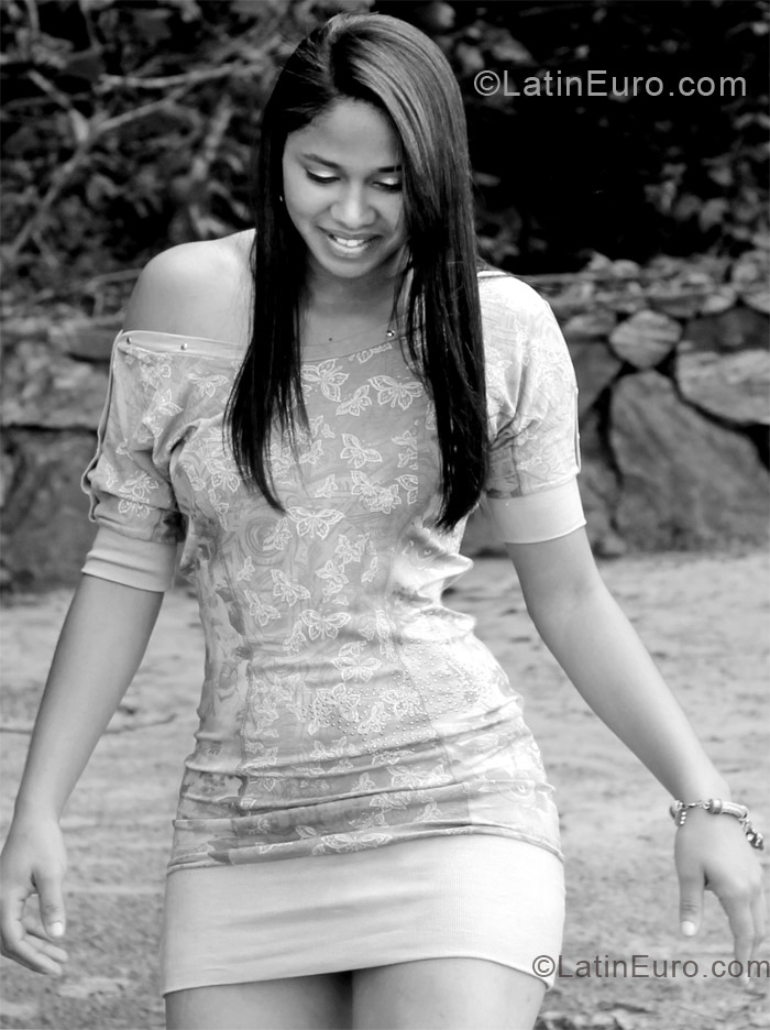 Date this fun Brazil girl Jessyca from Sao Paulo BR7188