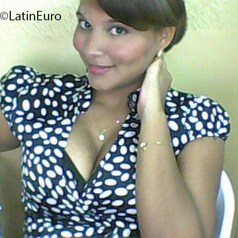 Date this fun Colombia girl Yacelis from Valledupar CO11868