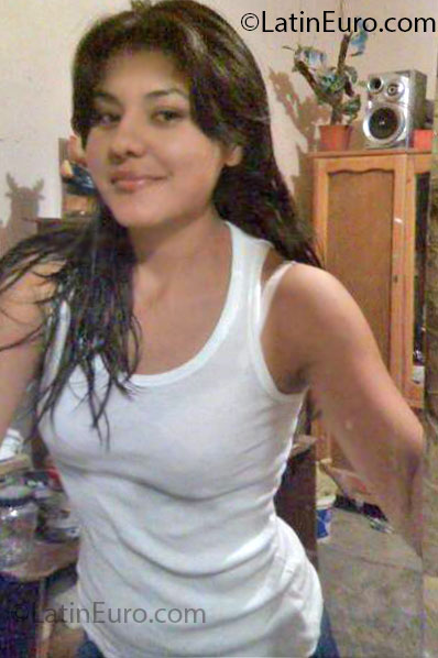 Date this beautiful Mexico girl Maricela from San Luis Potosi MX822