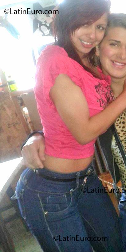 Date this sensual Colombia girl Andrea from Bogota CO11925