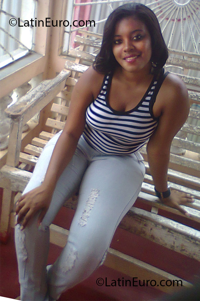 Date this cute Jamaica girl Abiann from Jamaica JM1005