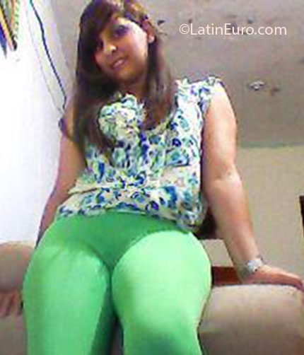 Date this young Dominican Republic girl Keyla from Santiago DO14410