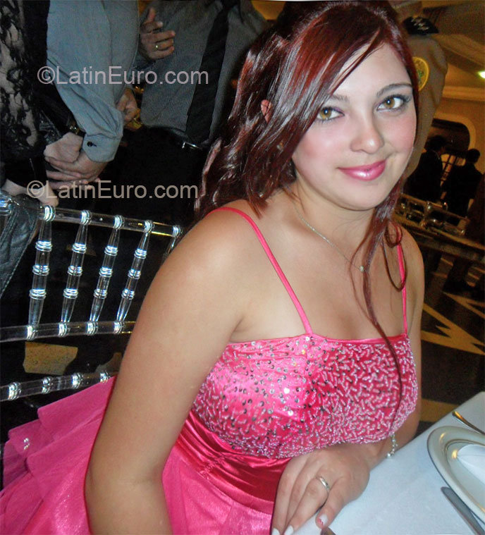 Date this athletic Brazil girl Barbara from Pinhais BR7547