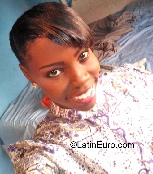 Date this hot Jamaica girl Dedra from Kingston JM1081