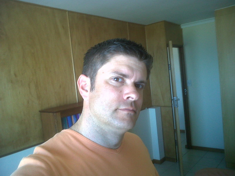 Date this attractive South Africa man Datable246 from cape town ZA43