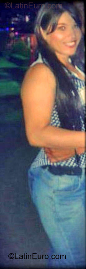 Date this fun Colombia girl Fanory from Bogota CO12483