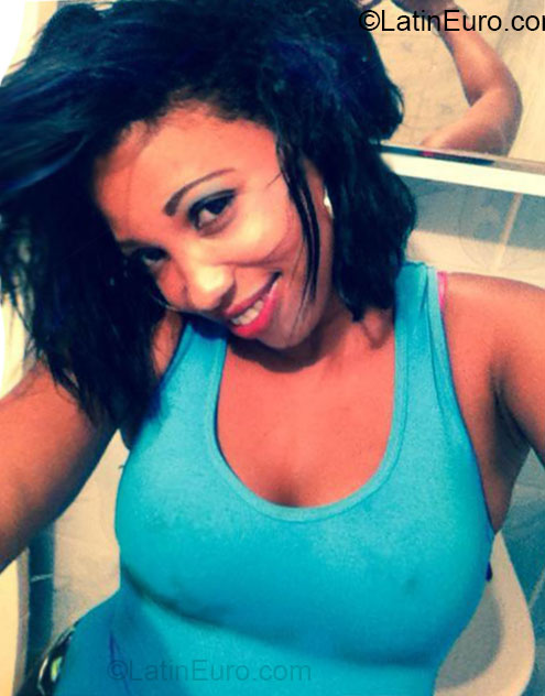 Date this passionate Dominican Republic girl Micauri from Puerto Plata DO15330