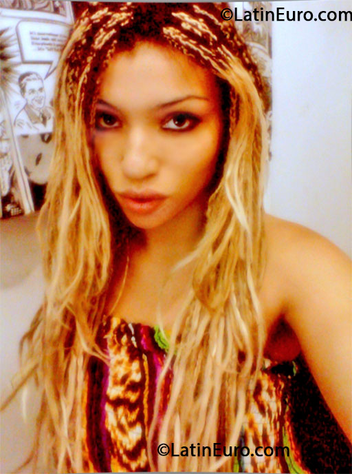 Date this passionate Brazil girl Ana from Juiz De Fora BR7791