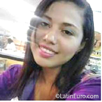 Date this hard body Colombia girl Iruli from Cartagena CO17510