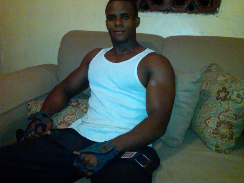 Date this pretty Dominican Republic man Gabriel from Santo Domingo DM70