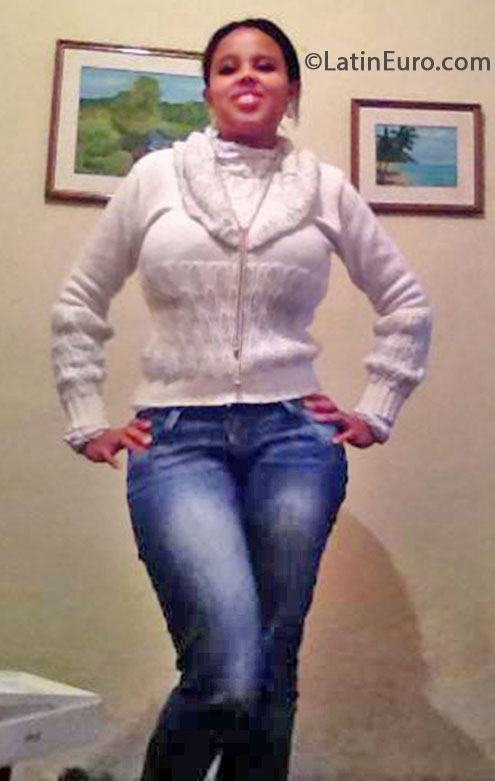 Date this cute Brazil girl Daiana from Mogi Das Cruzes BR7899