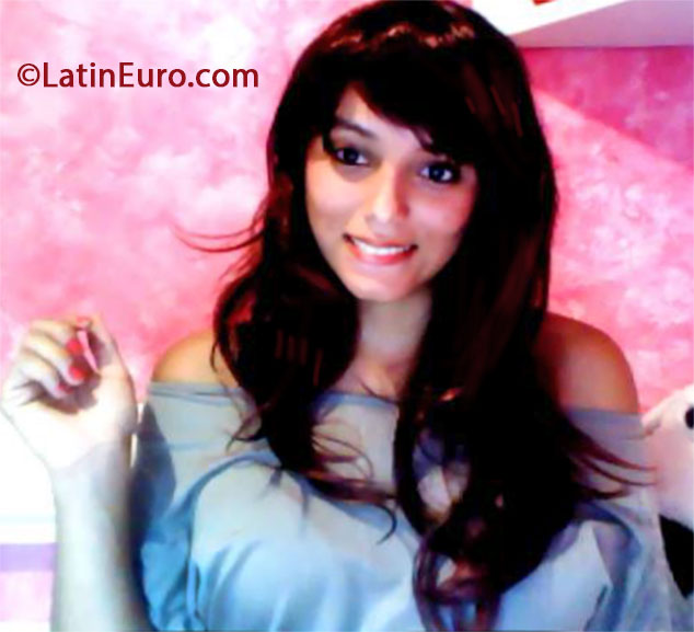 Date this athletic Brazil girl Kate from Belo Horizonte BR7940