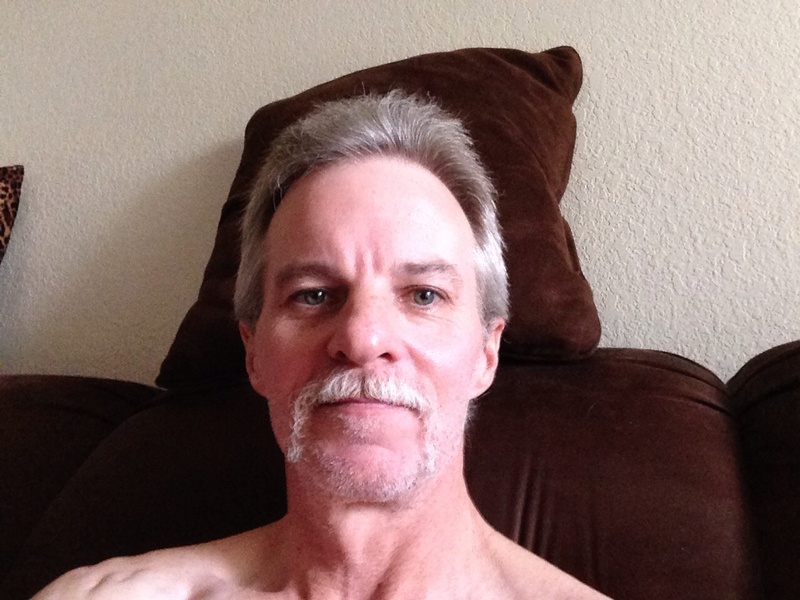 Date this passionate United States man Leelee from Tucson US14477