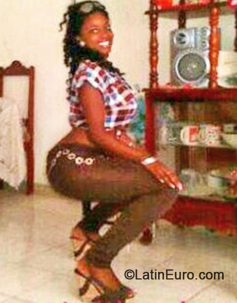 Date this funny Jamaica girl Christine from Kingston JM1398