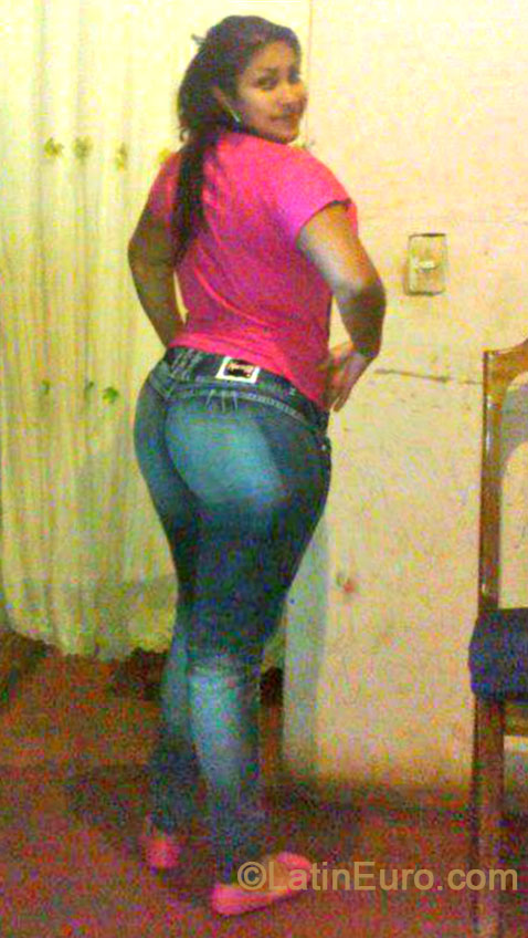 Date this cute Costa Rica girl Vanessa from Alajuela CR270