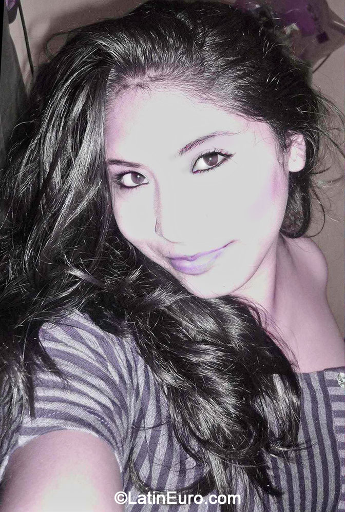 Date this pretty Peru girl Maricruz from Lima PE849
