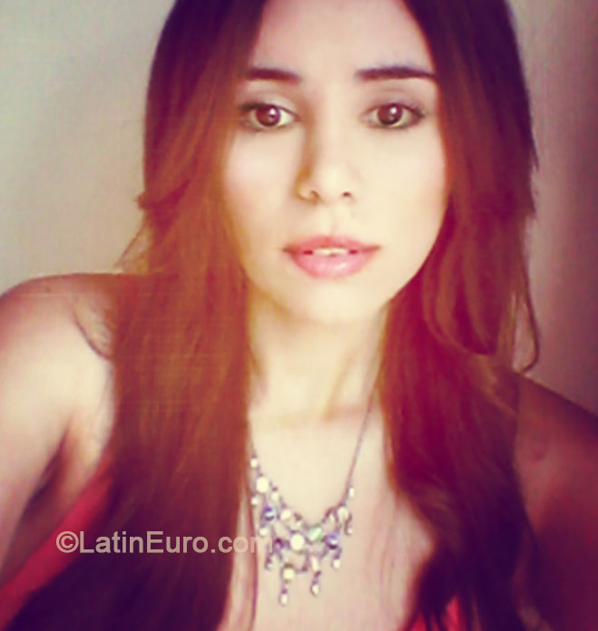 Date this delightful Colombia girl Alejandra from Ibague CO14552