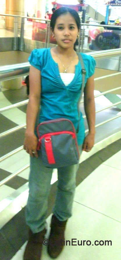 Date this fun Philippines girl Ritchel from Cebu City PH598