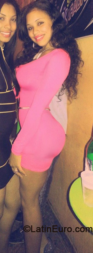 Date this passionate Dominican Republic girl Norys from Santo Domingo DO18008