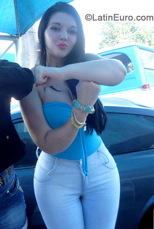 Date this athletic Brazil girl Natara evelin from Ibirama BR8395