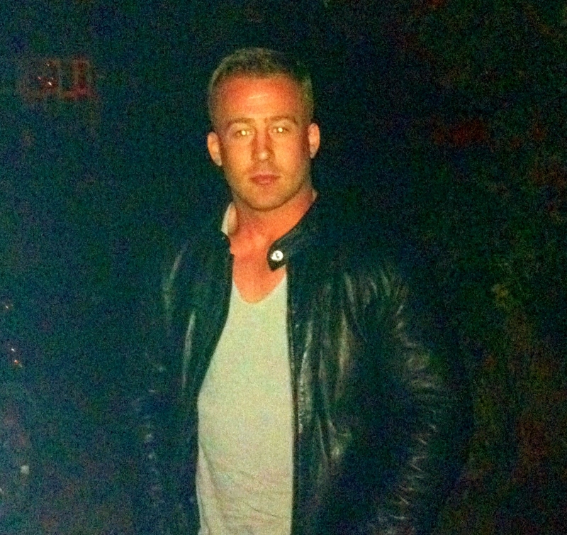Date this beautiful United Kingdom man Christopher from Ess ex GB743