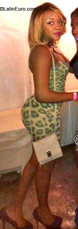 Date this fun Jamaica girl Ashely from Kingston JM1556