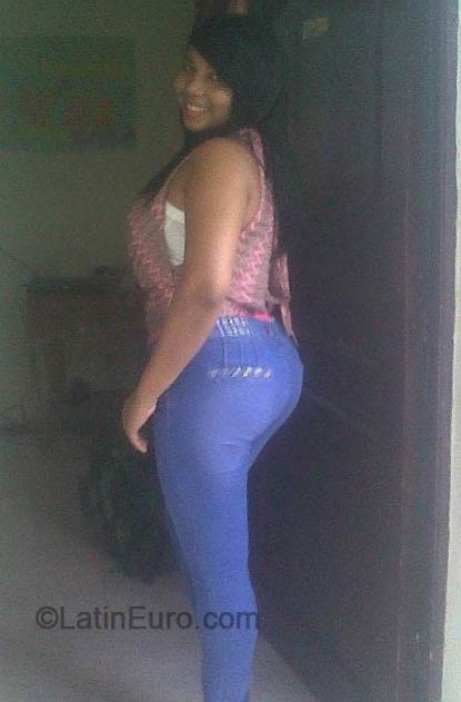 Date this sultry Dominican Republic girl Mercedes from San Pedro De Macoris DO18465