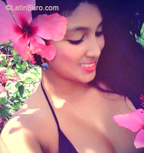 Date this sensual Colombia girl Juliana from Ibague CO15019
