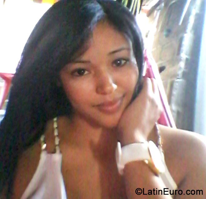 Date this delightful Colombia girl Idalys from Sincelejo CO15359