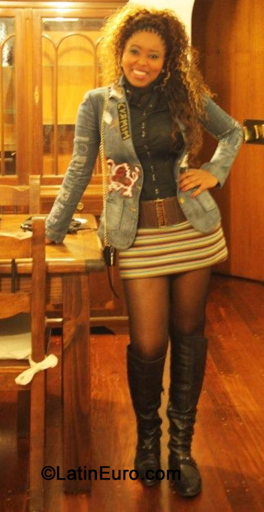 Date this stunning Brazil girl Charlene from Timoteo BR8918