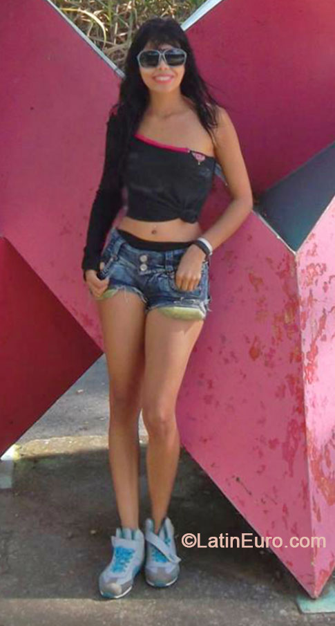 Date this gorgeous Cook Islands girl Nnnnnnn from Nnnnn CO16801
