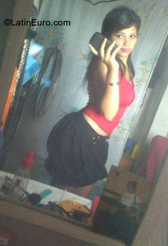 Date this gorgeous Dominican Republic girl Coraimia from Higuey DO19965