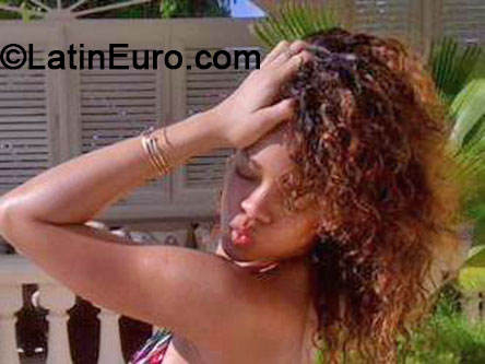 Date this young Brazil girl Denizia from Sao Paulo BR8988