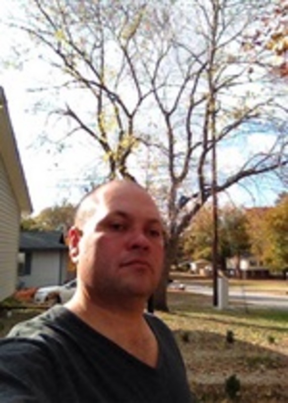 Date this athletic United States man Omar alberto from Simpsonville US15396