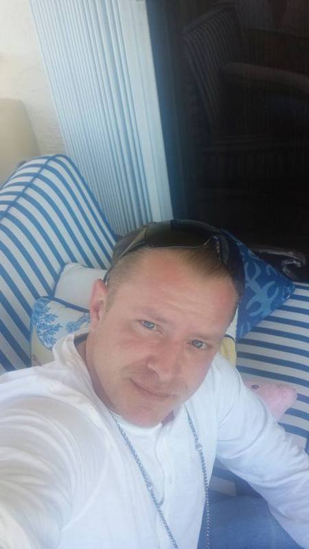 Date this nice looking United States man Jesse from Bay Harbor Islands US15437