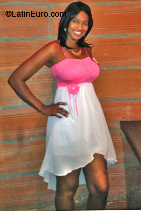 Date this hot Colombia girl Ingrid carolina from Palmira CO16226