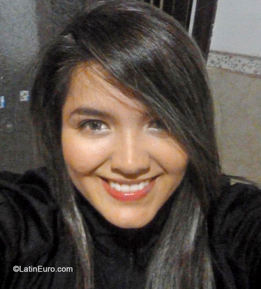 Date this young Colombia girl LEIDI from Cali CO16267