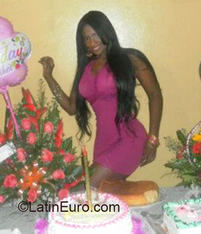 Date this attractive Dominican Republic girl Rammie from Santo Domingo DO20096