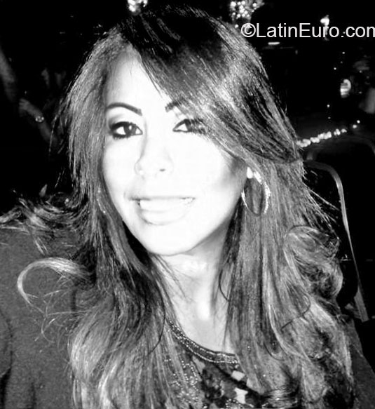 Date this good-looking Brazil girl Sibele from Contagem BR9065